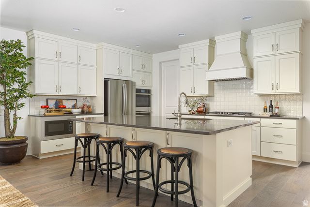 1116 W 2325 S, Syracuse, UT 84075