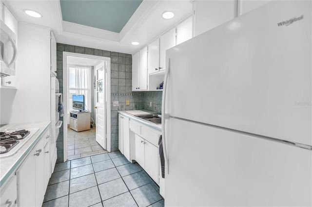 1847 SHORE DRIVE S 507, South Pasadena, FL 33707
