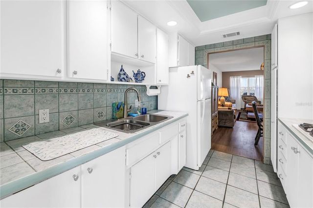 1847 SHORE DRIVE S 507, South Pasadena, FL 33707