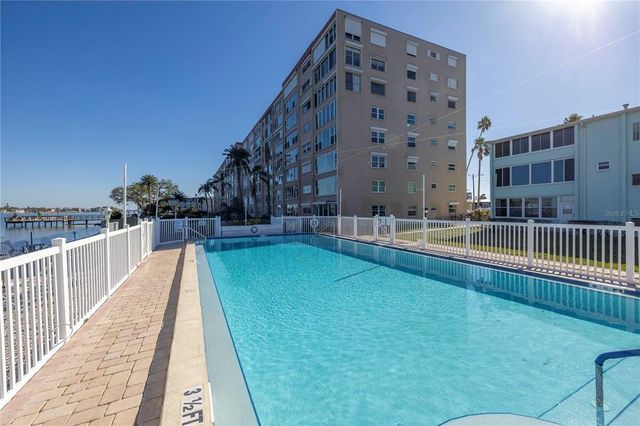 1847 SHORE DRIVE S 507, South Pasadena, FL 33707