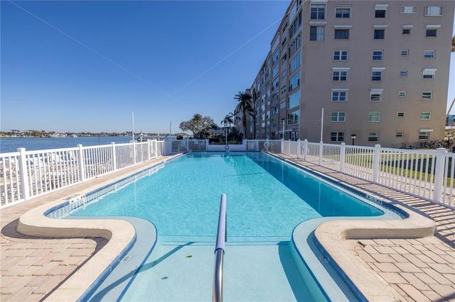 1847 SHORE DRIVE S 507, South Pasadena, FL 33707