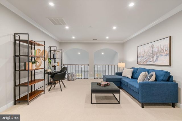 18180 RED MULBERRY RD, Dumfries, VA 22026