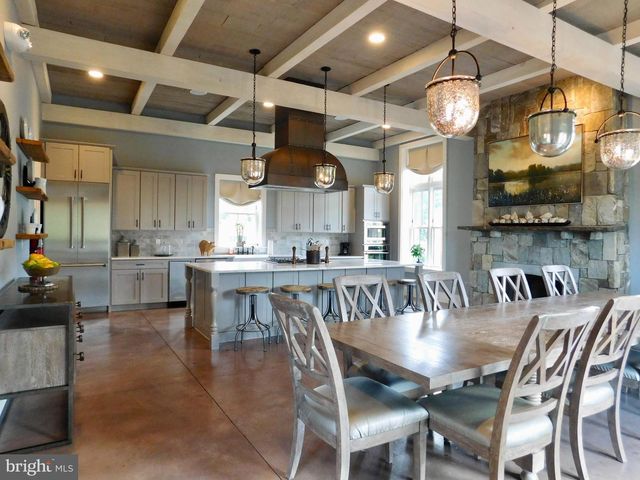 18180 RED MULBERRY RD, Dumfries, VA 22026