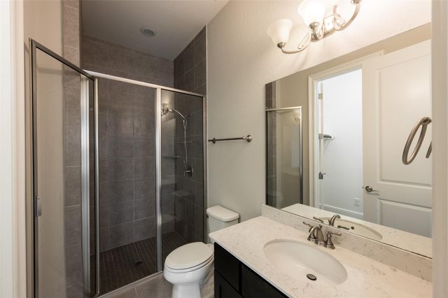 10611 N Sunrise Shores Lane, Cypress, TX 77433