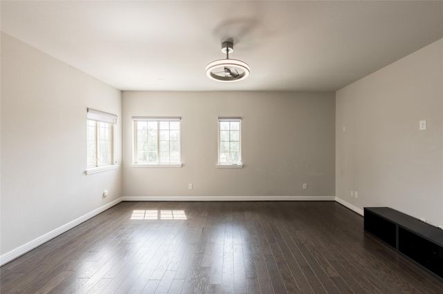 10611 N Sunrise Shores Lane, Cypress, TX 77433