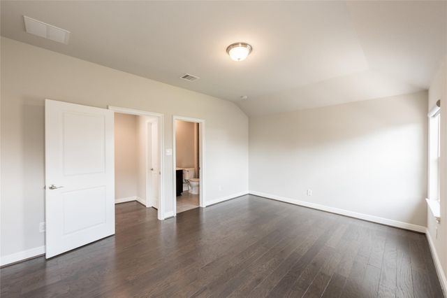10611 N Sunrise Shores Lane, Cypress, TX 77433