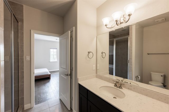 10611 N Sunrise Shores Lane, Cypress, TX 77433