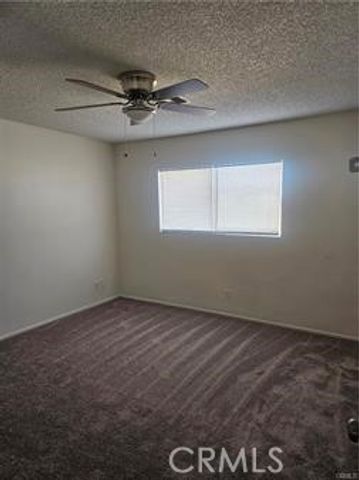 45419 10th W B, Lancaster, CA 93534