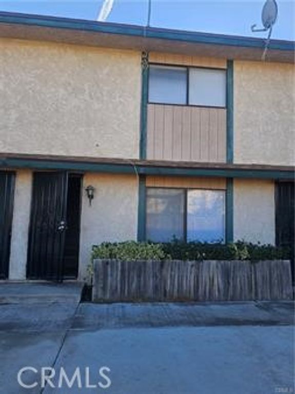 45419 10th W B, Lancaster, CA 93534