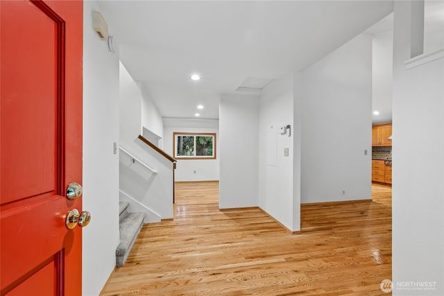 4315 210th Place NE, Sammamish, WA 98074