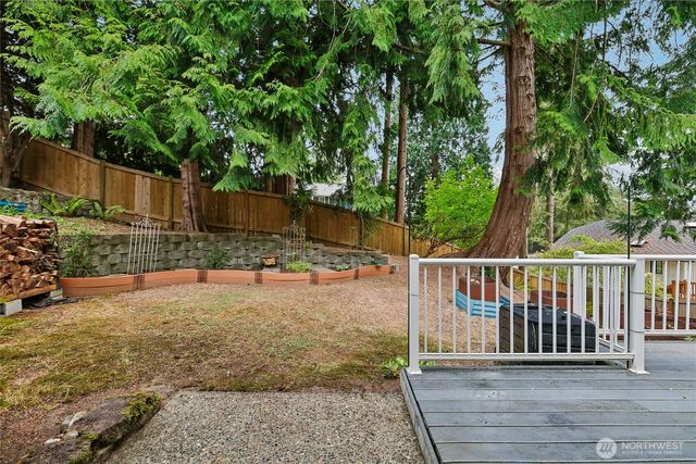 4315 210th Place NE, Sammamish, WA 98074