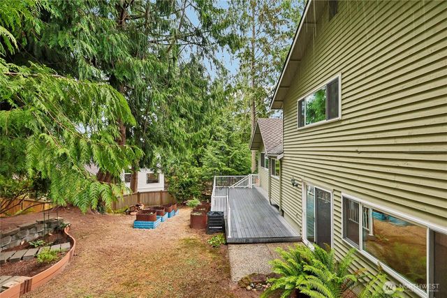 4315 210th Place NE, Sammamish, WA 98074