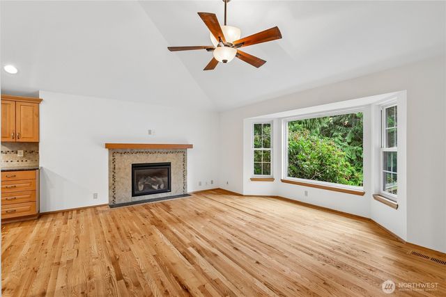 4315 210th Place NE, Sammamish, WA 98074