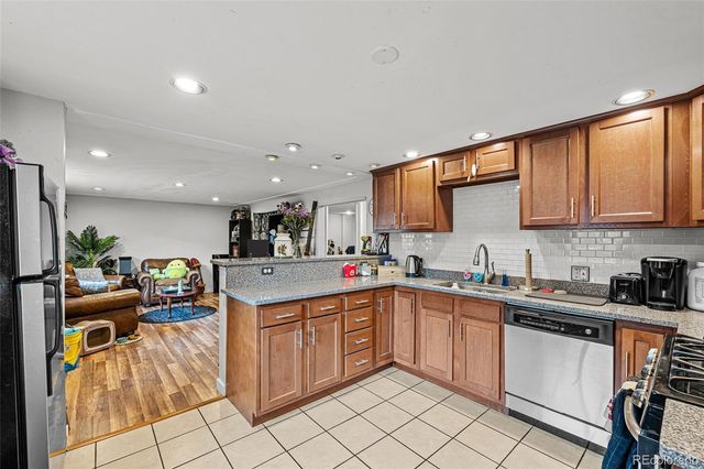 2836 Xavier, Denver, CO 80212