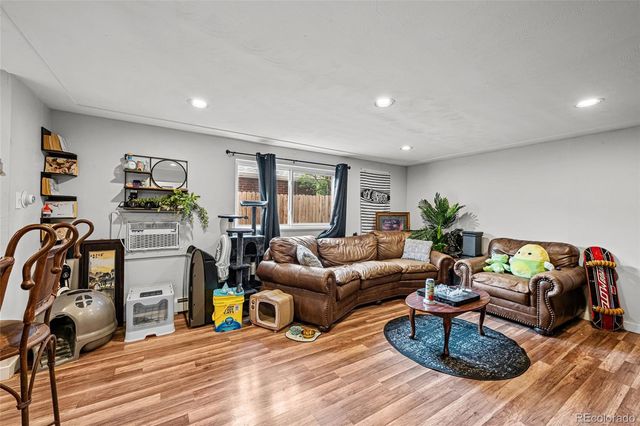 2836 Xavier, Denver, CO 80212