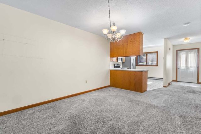97 West Main Street APT 78, East Lyme, CT 06357