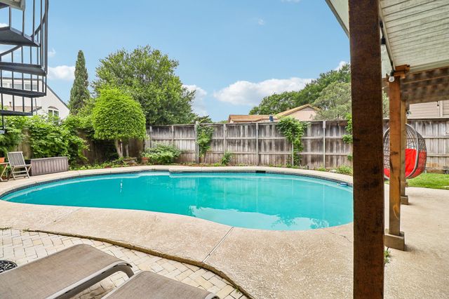 7134 Crooked Oak Drive, Dallas, TX 75248