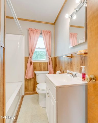 323 Booher Lane, Bristol, TN 37620