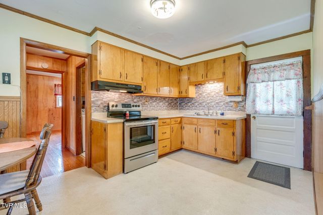 323 Booher Lane, Bristol, TN 37620
