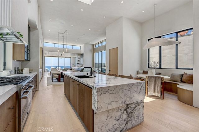 1404 Manhattan, Manhattan Beach, CA 90266