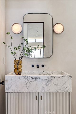 1404 Manhattan, Manhattan Beach, CA 90266