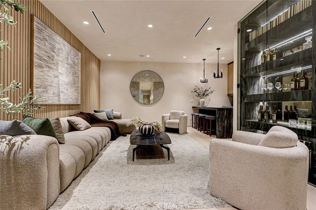 1404 Manhattan, Manhattan Beach, CA 90266