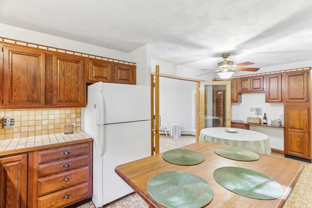 36 Boeske Ave, Maynard, MA 01754