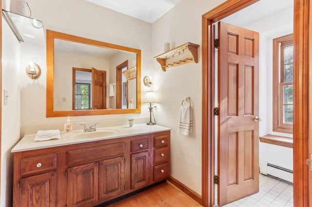 36 Boeske Ave, Maynard, MA 01754