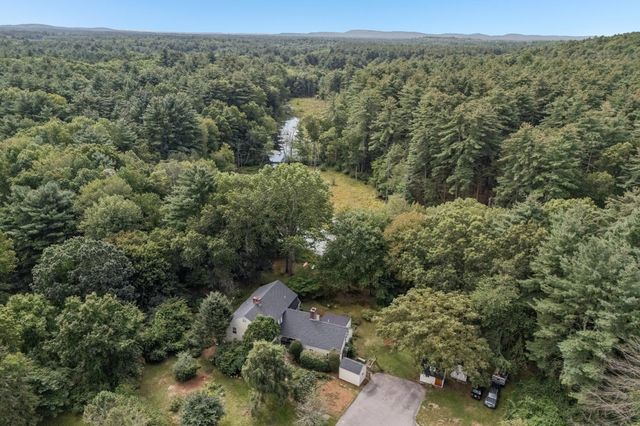 36 Boeske Ave, Maynard, MA 01754