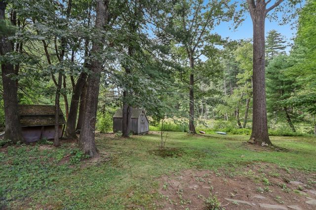 36 Boeske Ave, Maynard, MA 01754