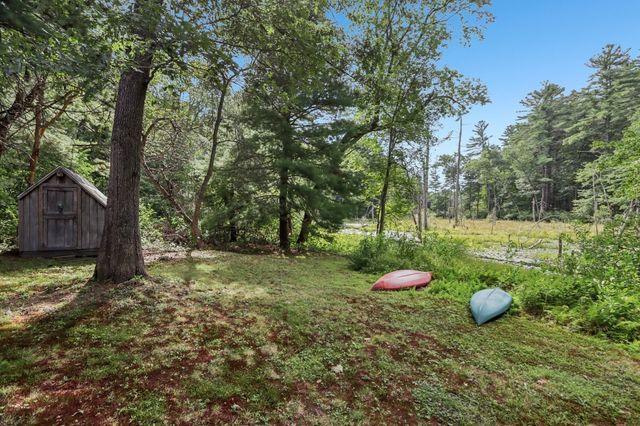 36 Boeske Ave, Maynard, MA 01754