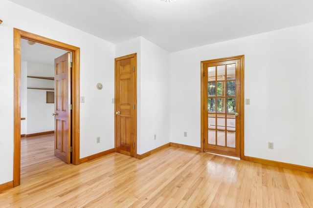 36 Boeske Ave, Maynard, MA 01754