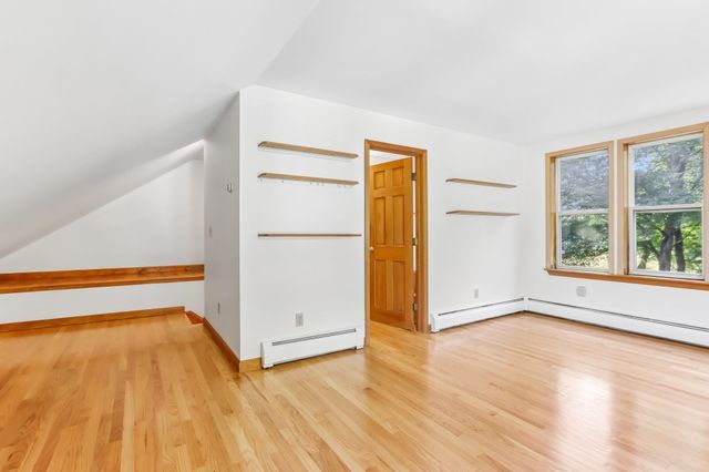 36 Boeske Ave, Maynard, MA 01754