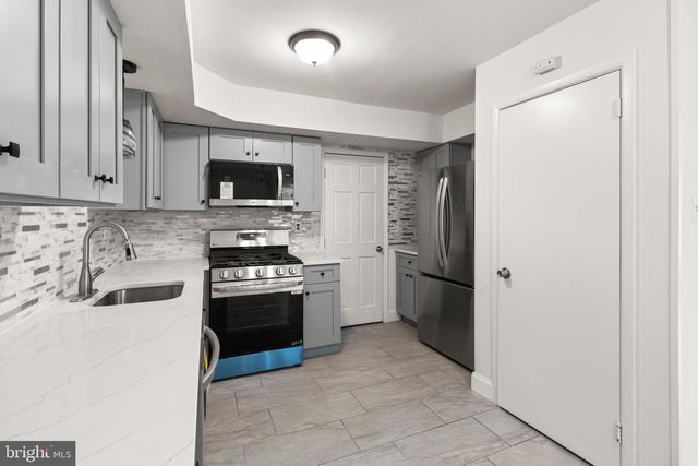 920 HAMPTON WAY, Williamstown, NJ 08094