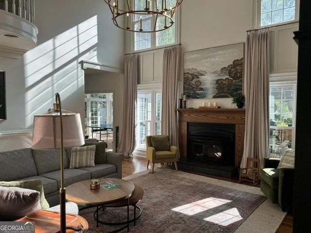 490 N Pine Hill Road, Griffin, GA 30223