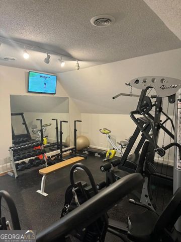 490 N Pine Hill Road, Griffin, GA 30223