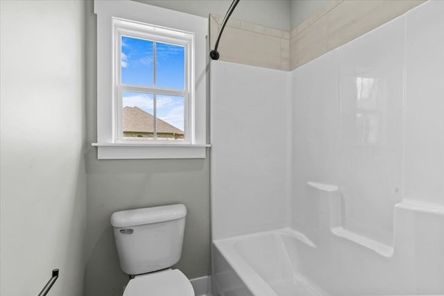 195 County Road 711, Enterprise, AL 36330