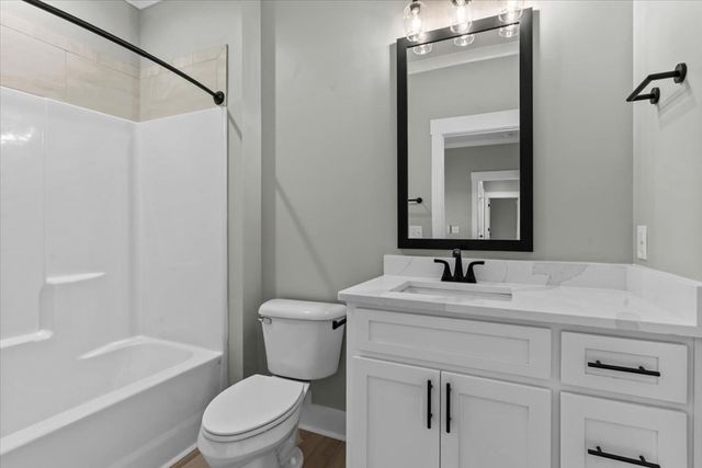 195 County Road 711, Enterprise, AL 36330