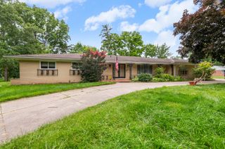 24319 Tamarack Trail, Southfield City, MI 48075