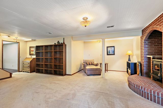 23086 Glidden Road, Dekalb, IL 60115
