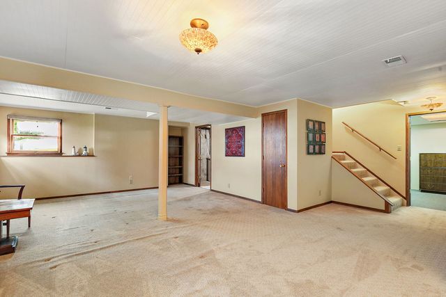 23086 Glidden Road, Dekalb, IL 60115
