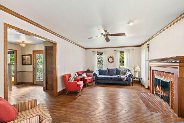23086 Glidden Road, Dekalb, IL 60115