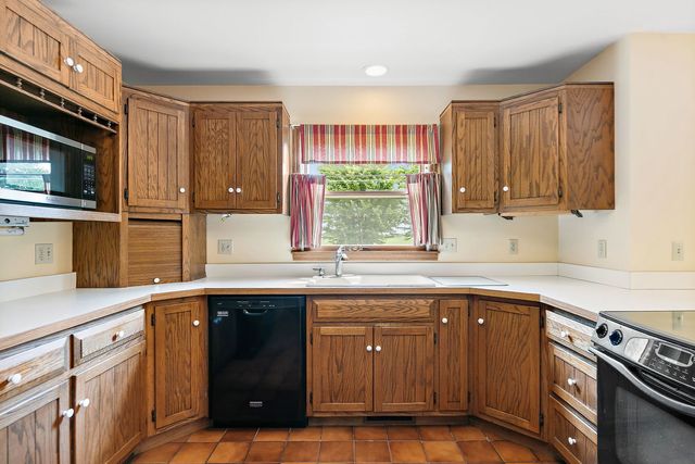 23086 Glidden Road, Dekalb, IL 60115