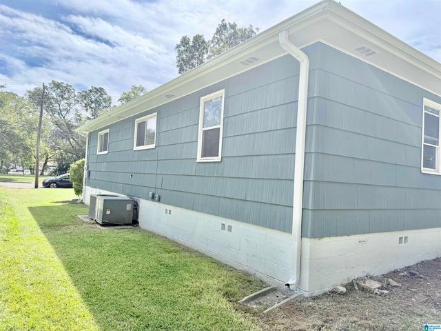 8512 N 2ND AVENUE N, Birmingham, AL 35206