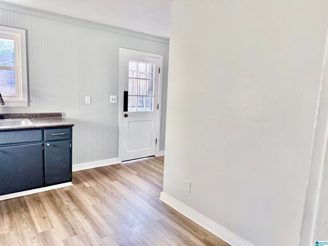 8512 N 2ND AVENUE N, Birmingham, AL 35206