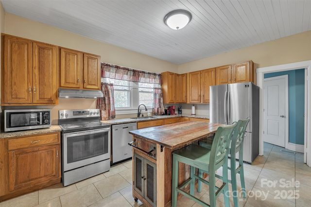 528 Mitchell Avenue, Salisbury, NC 28144