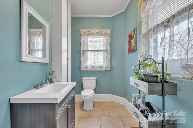 528 Mitchell Avenue, Salisbury, NC 28144