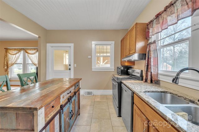 528 Mitchell Avenue, Salisbury, NC 28144