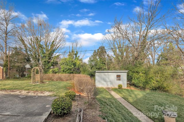 528 Mitchell Avenue, Salisbury, NC 28144