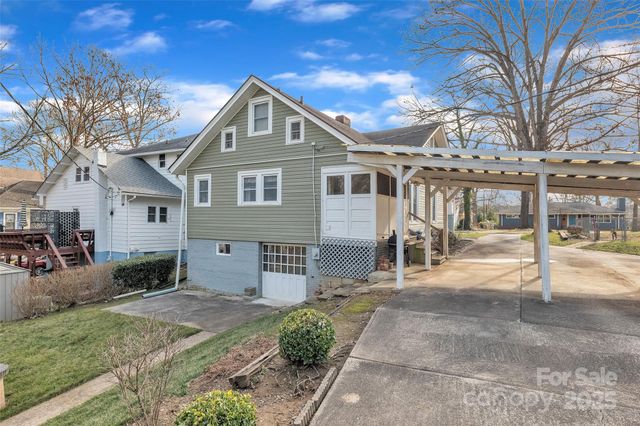 528 Mitchell Avenue, Salisbury, NC 28144